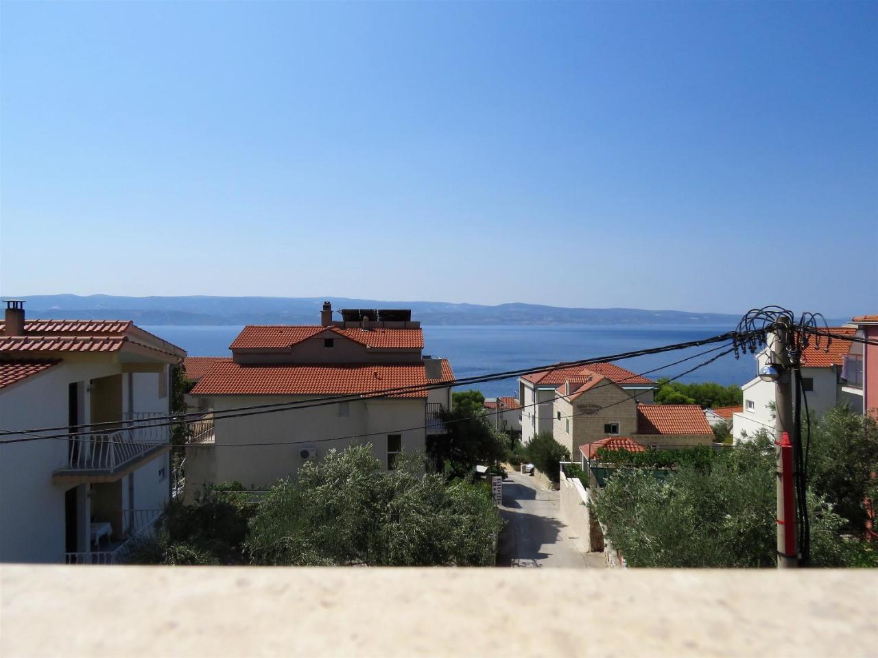 Apartments Kojan Omiš Esterno foto